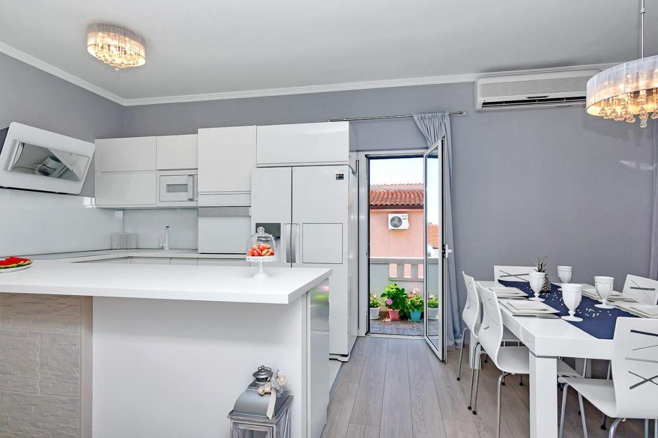 Apartments Gisela Makarska Ngoại thất bức ảnh