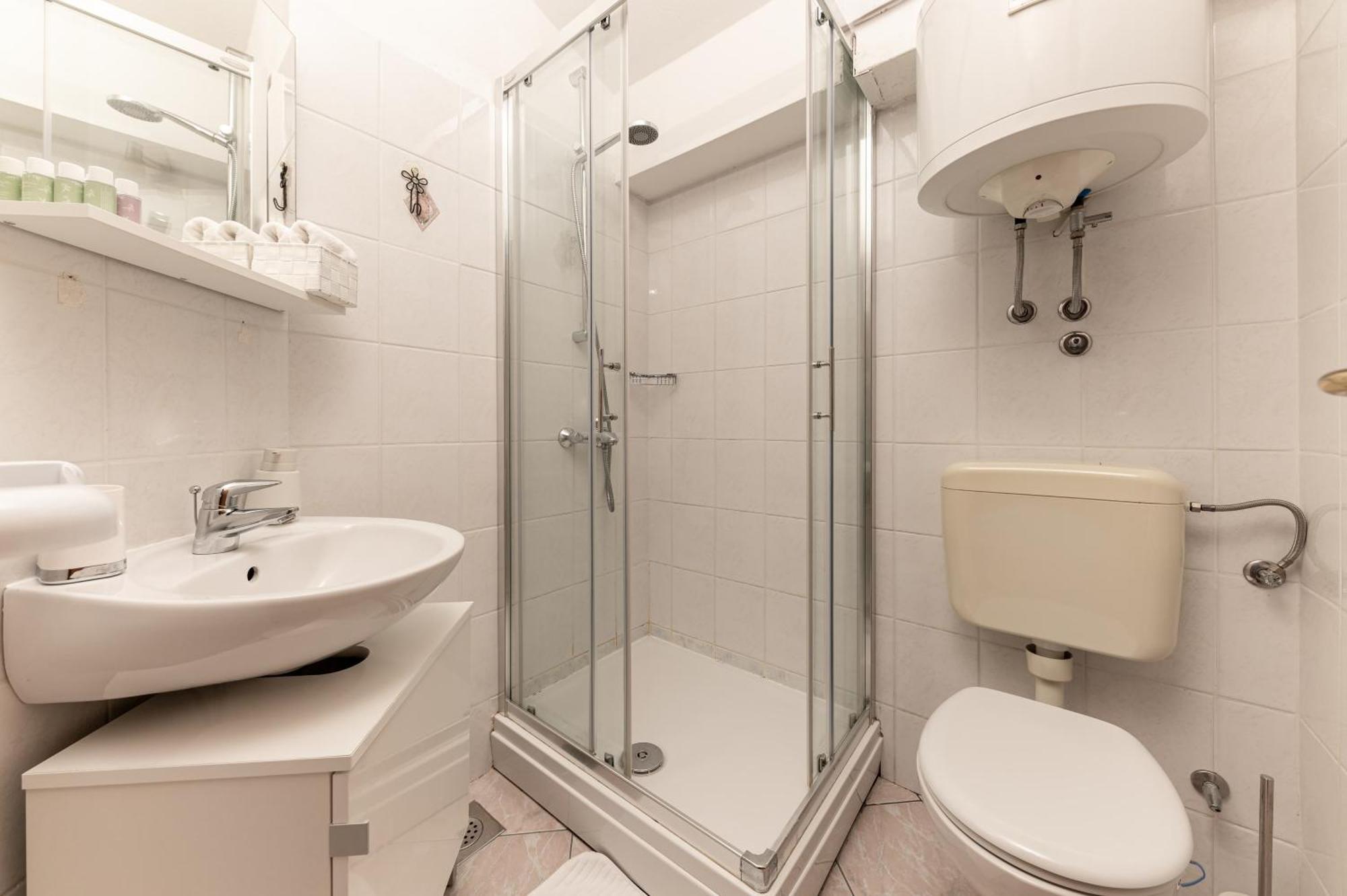 Apartments Gisela Makarska Phòng bức ảnh